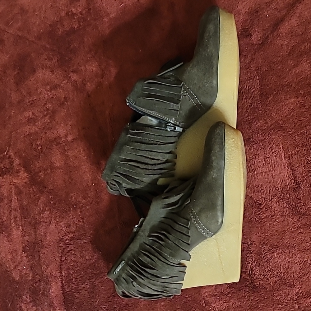 Diesel wedges with dangling leather, size 10